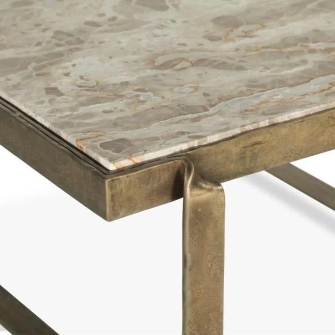 Table basse Zanadu en laiton et marbre