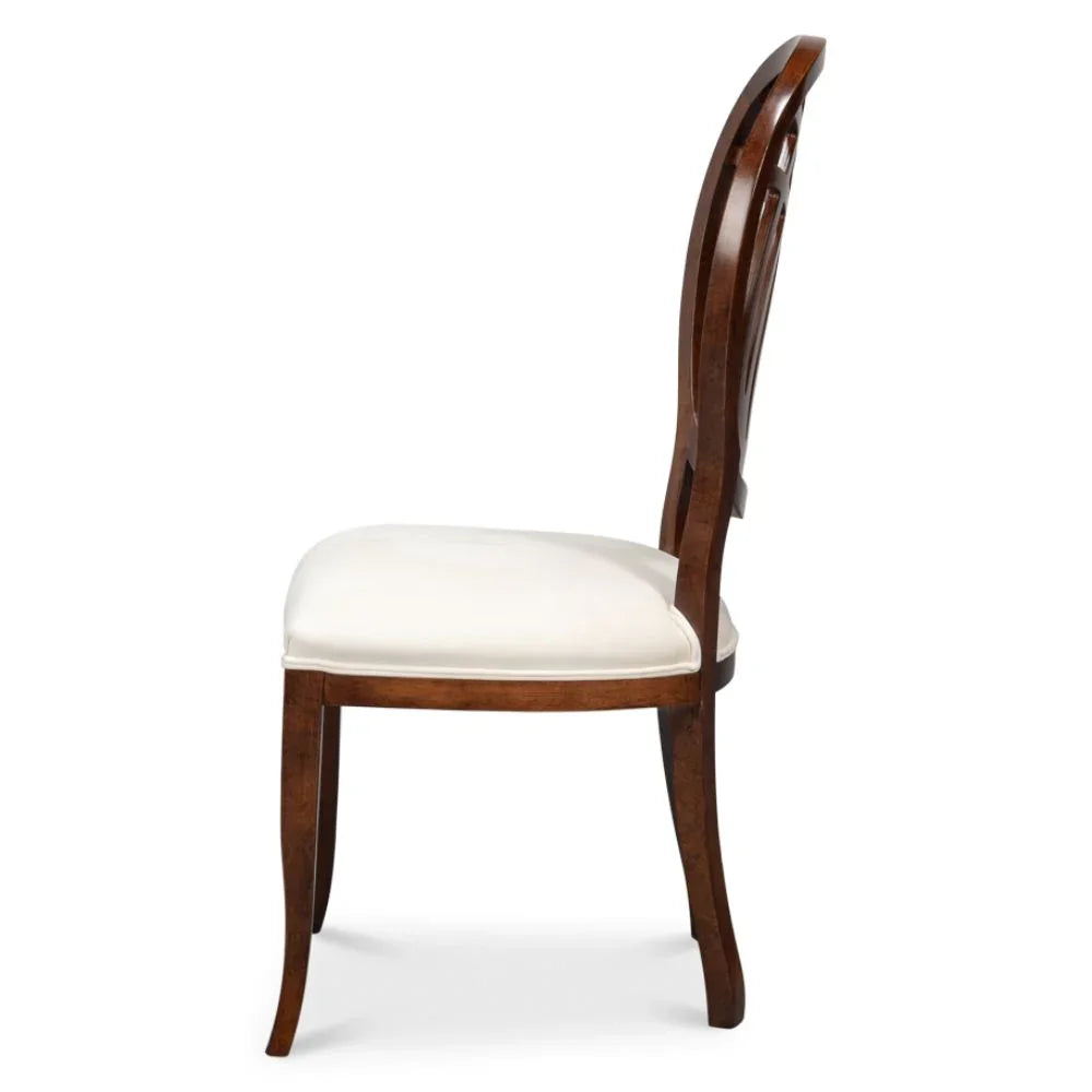 Ensemble de chaises à dossier ajouré incurvé en bois de noyer