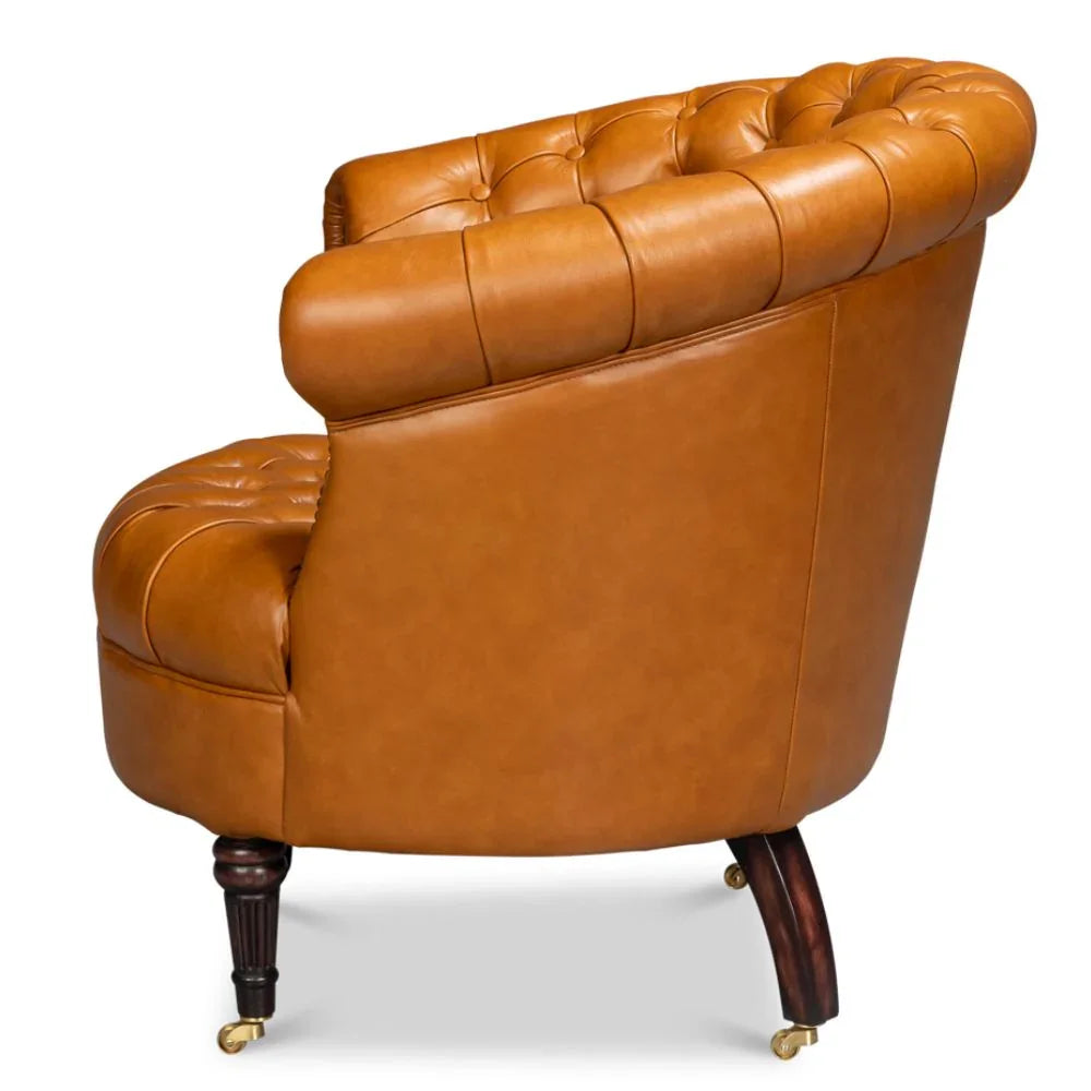 Fauteuil Chesterfield en cuir marron doré