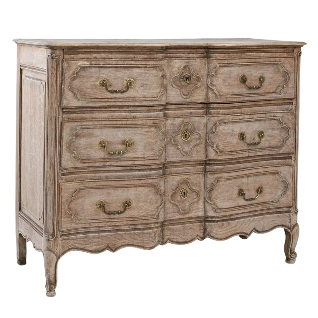 Commode ancienne en chêne belge, vers 1820