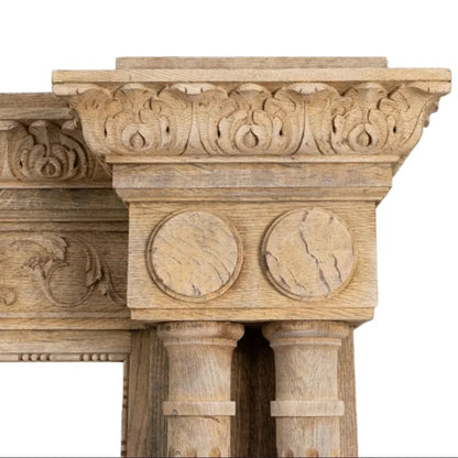 Vitrine ouverte en bois sculpté ancien, vers 1910