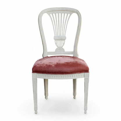 Chaise d'appoint romantique à dossier éventail