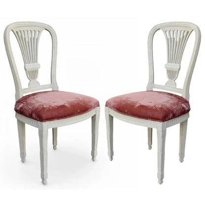 Chaise d'appoint romantique à dossier éventail