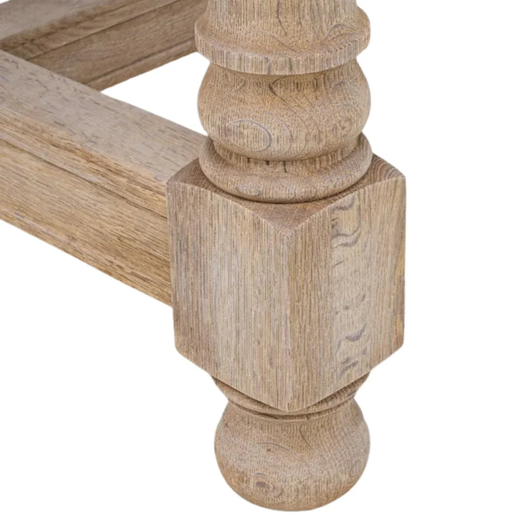 Table de salle à manger de style campagnard en chêne tourné à balustres, vers 1920