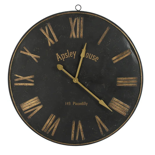 Horloge française en fer noir à chiffres romains