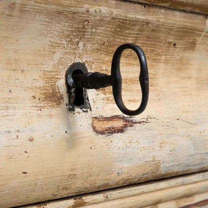 Commode française à plateau en marbre patiné, vers 1880