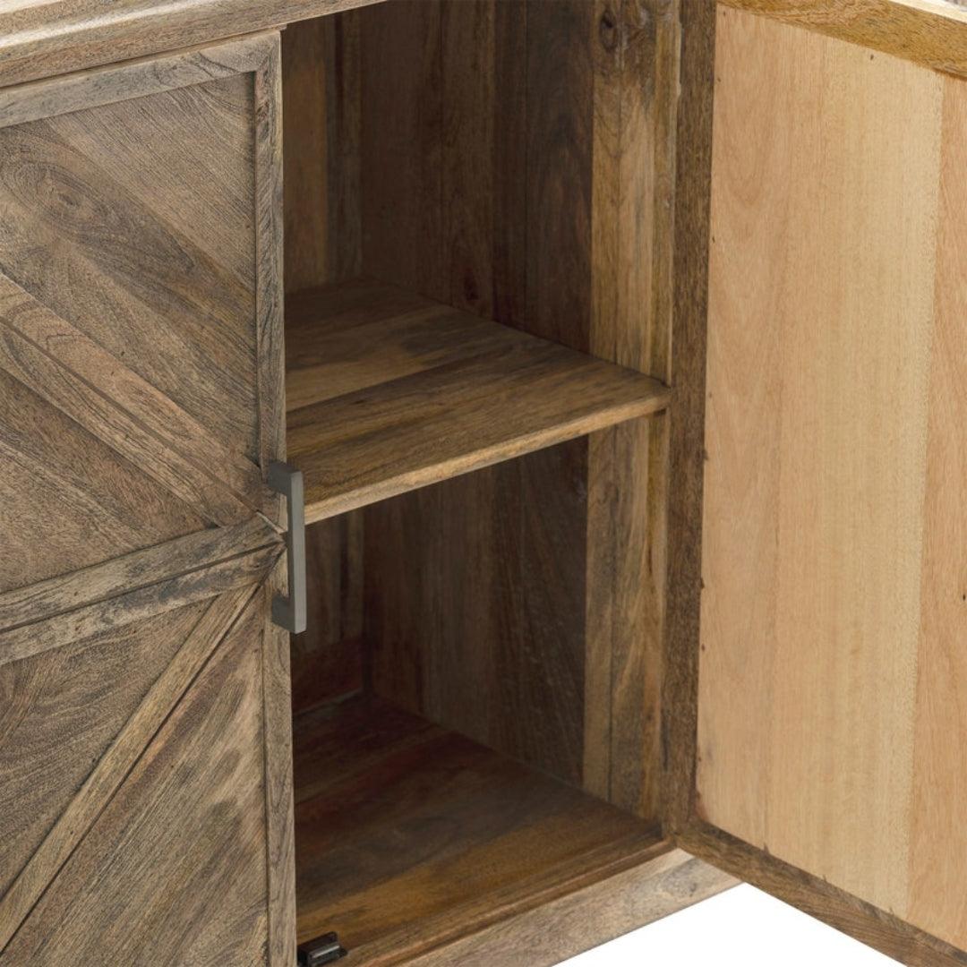 Buffet rustique en bois au design géométrique
