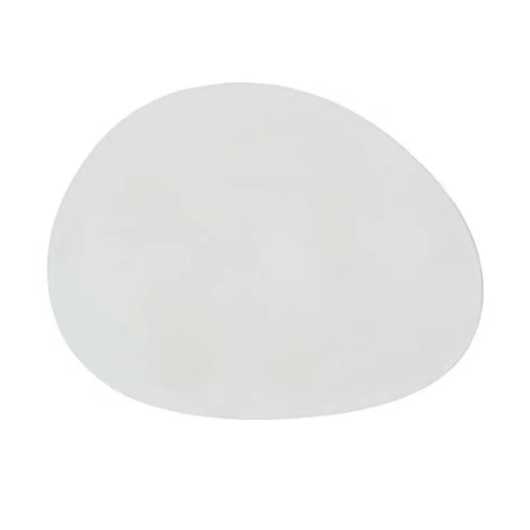 Table basse d'extérieur en béton blanc