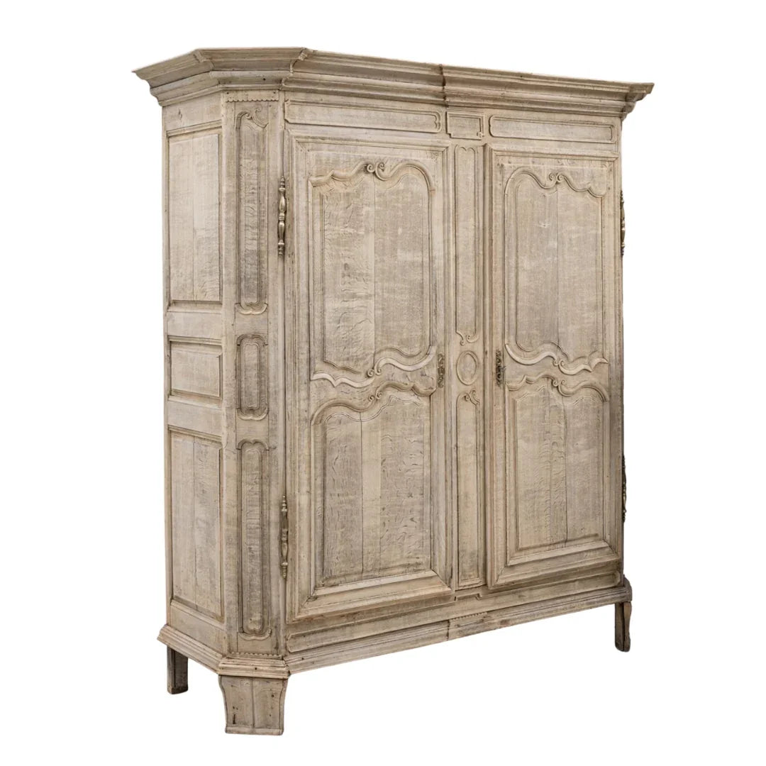 Armoire extra large en chêne français ornée, vers 1860