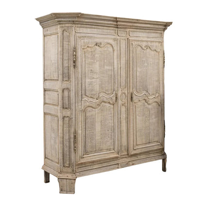 Armoire extra large en chêne français ornée, vers 1860