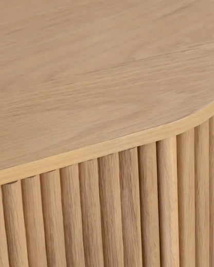 Buffet ovale en bois cannelé