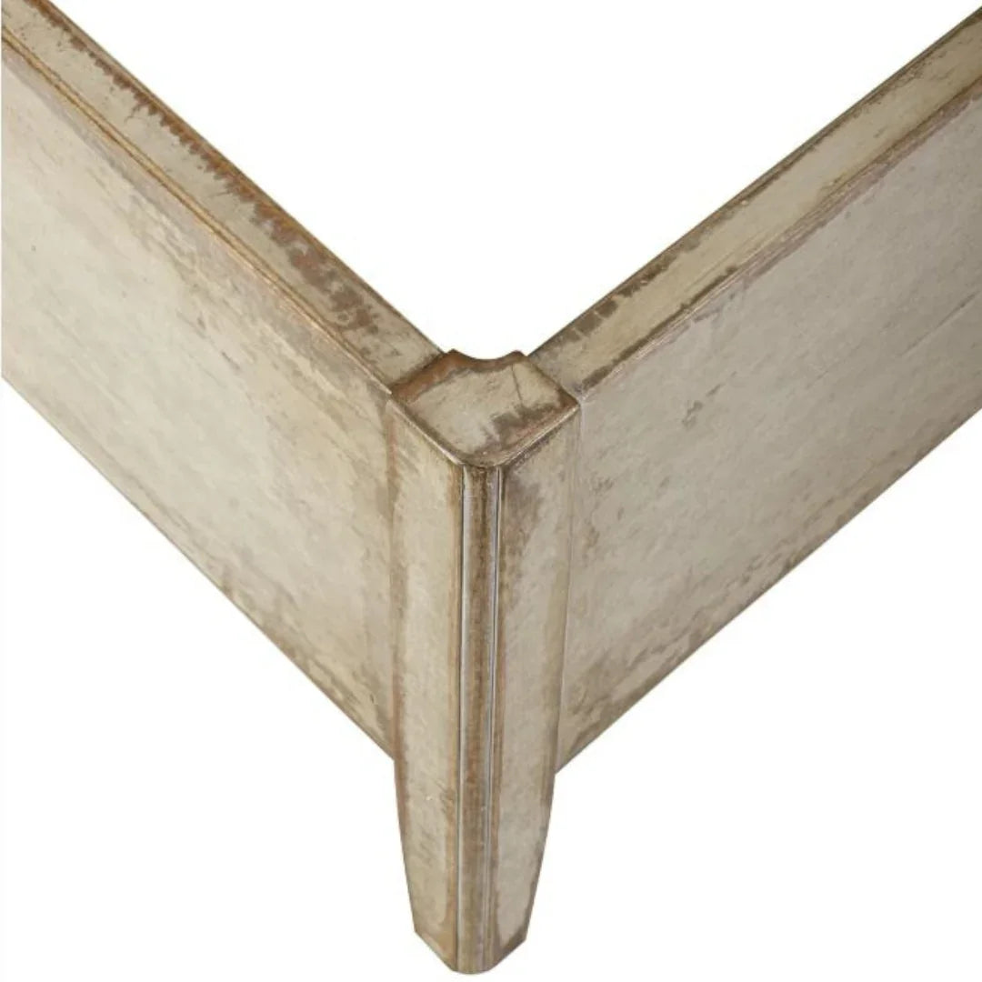 Lit rustique arqué festonné