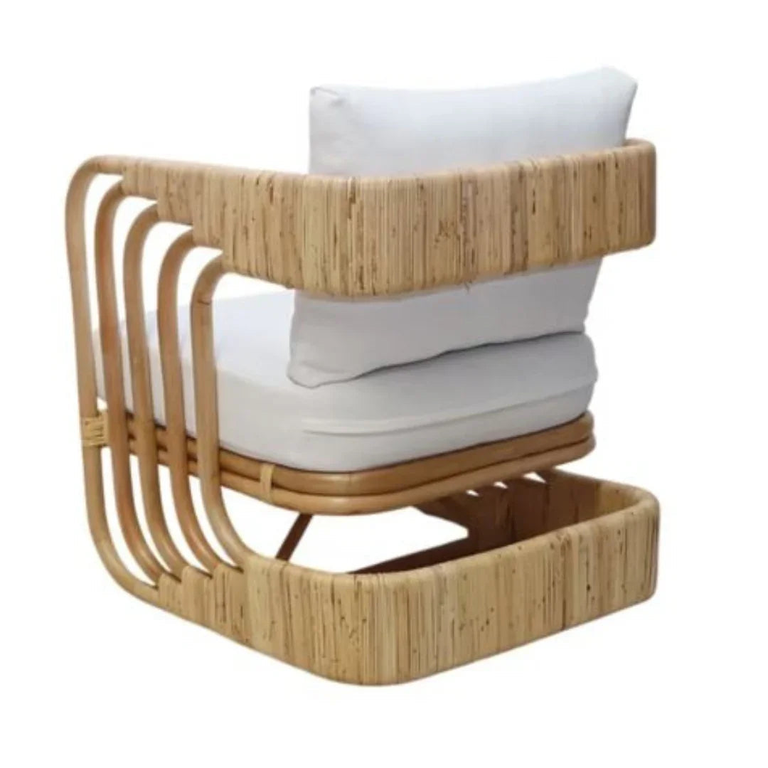 Fauteuil lounge sculptural en rotin