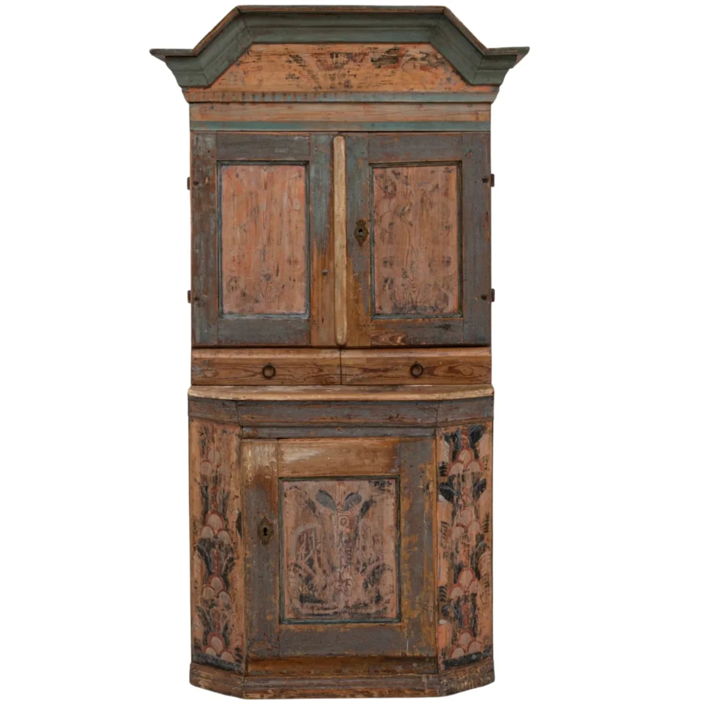 Armoire d'été à motifs floraux suédois, vers 1900