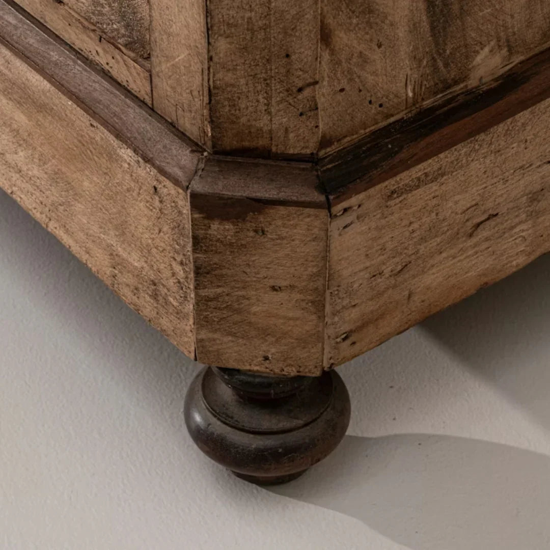 Coffre rustique français à plateau en marbre, vers 1880