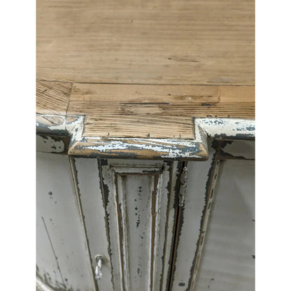 Buffet demi-lune rustique blanc de style ferme française